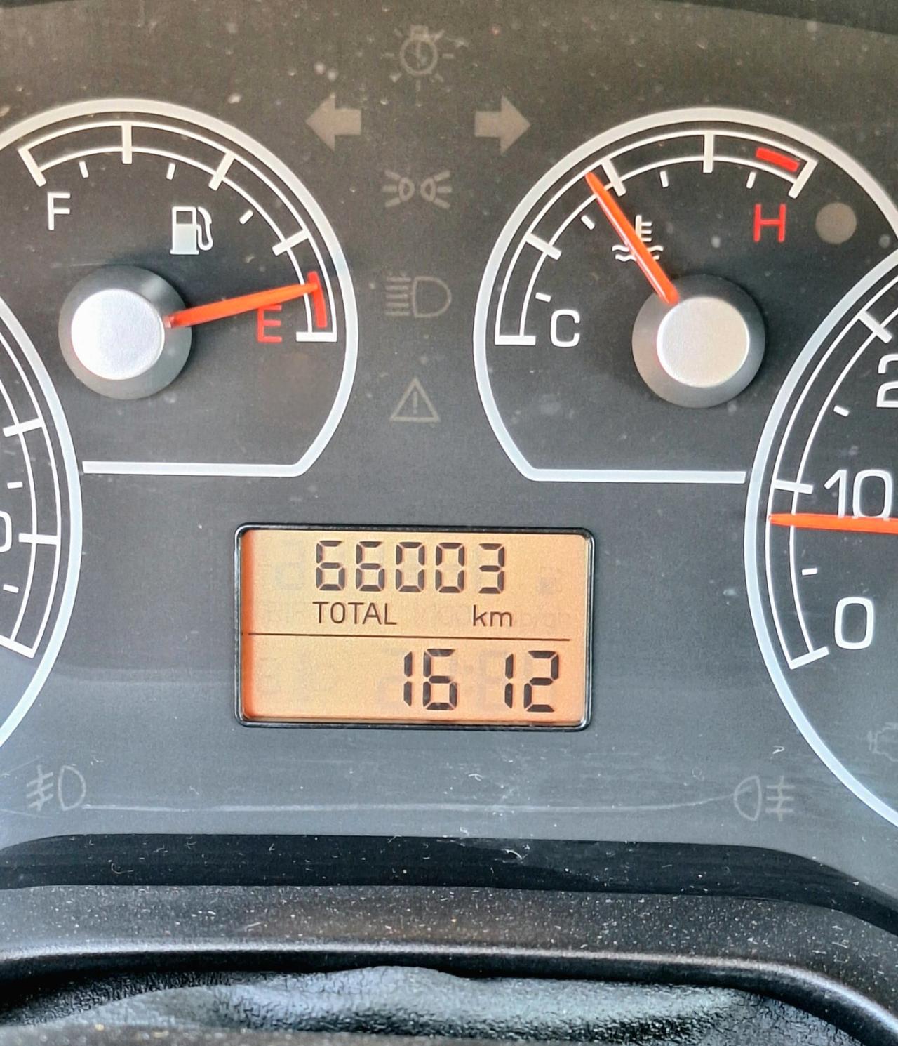 Fiat Grande Punto 1.3 Diesel Mjt - SOLO 66.000km
