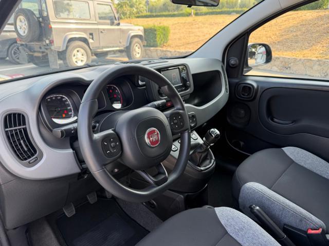 FIAT Panda 1.0 HYBRID CITY LIFE+CLIMATRONIC+SCHERMO+5POSTI