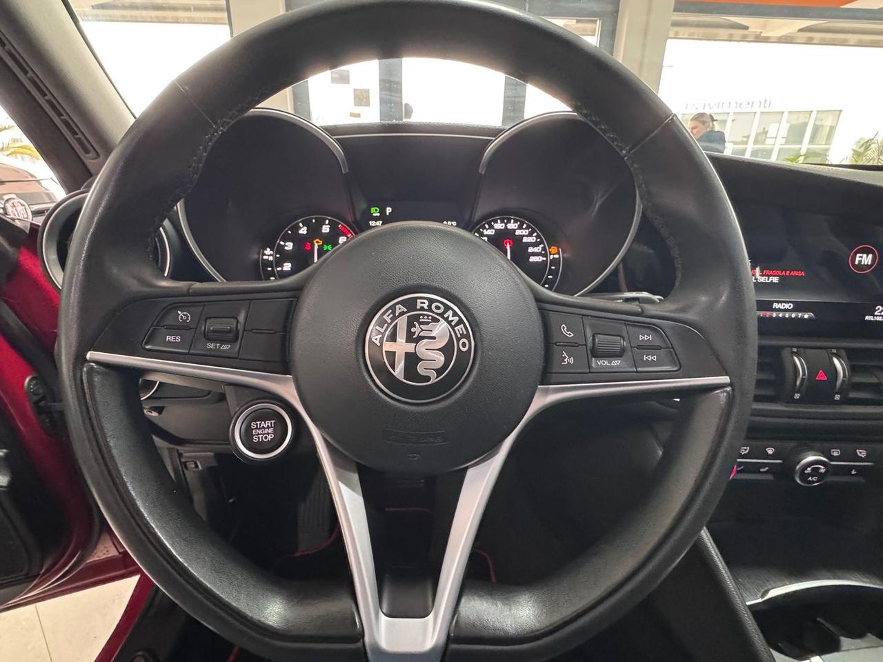 Alfa Romeo Giulia Veloce 2.0 Turbo #8750