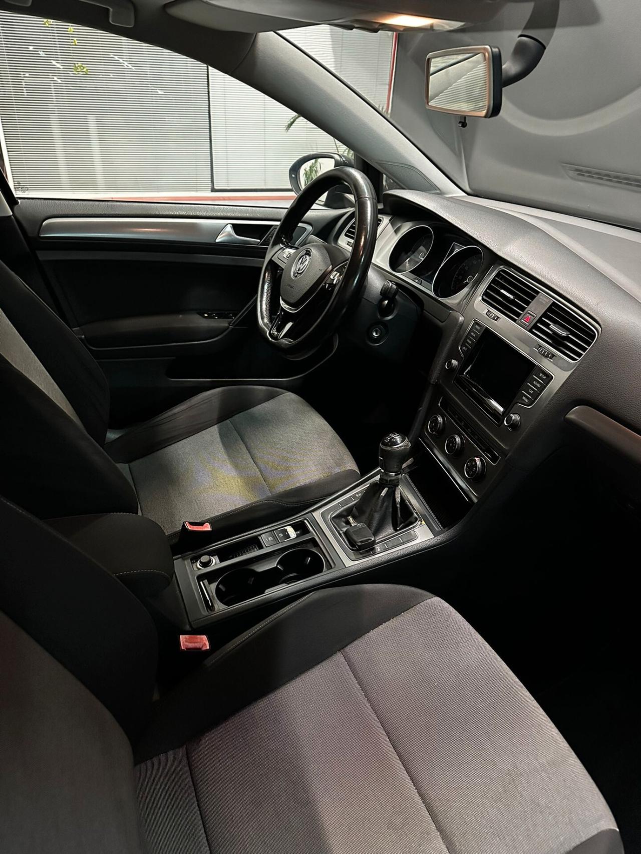 Volkswagen Golf 1.6 TDI 5p. Highline BlueMotion Technology