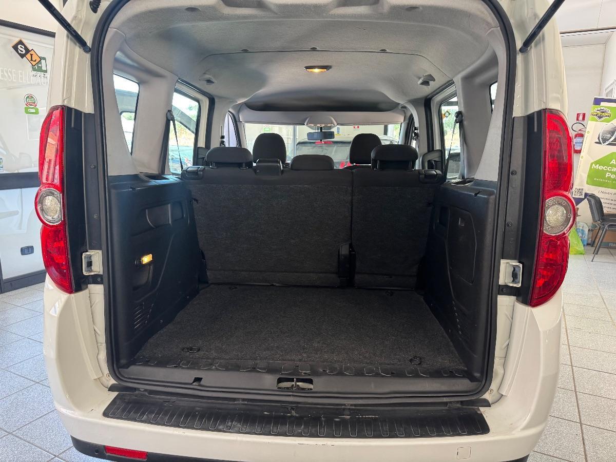 FIAT Doblò 1.6 Mjet Emotion