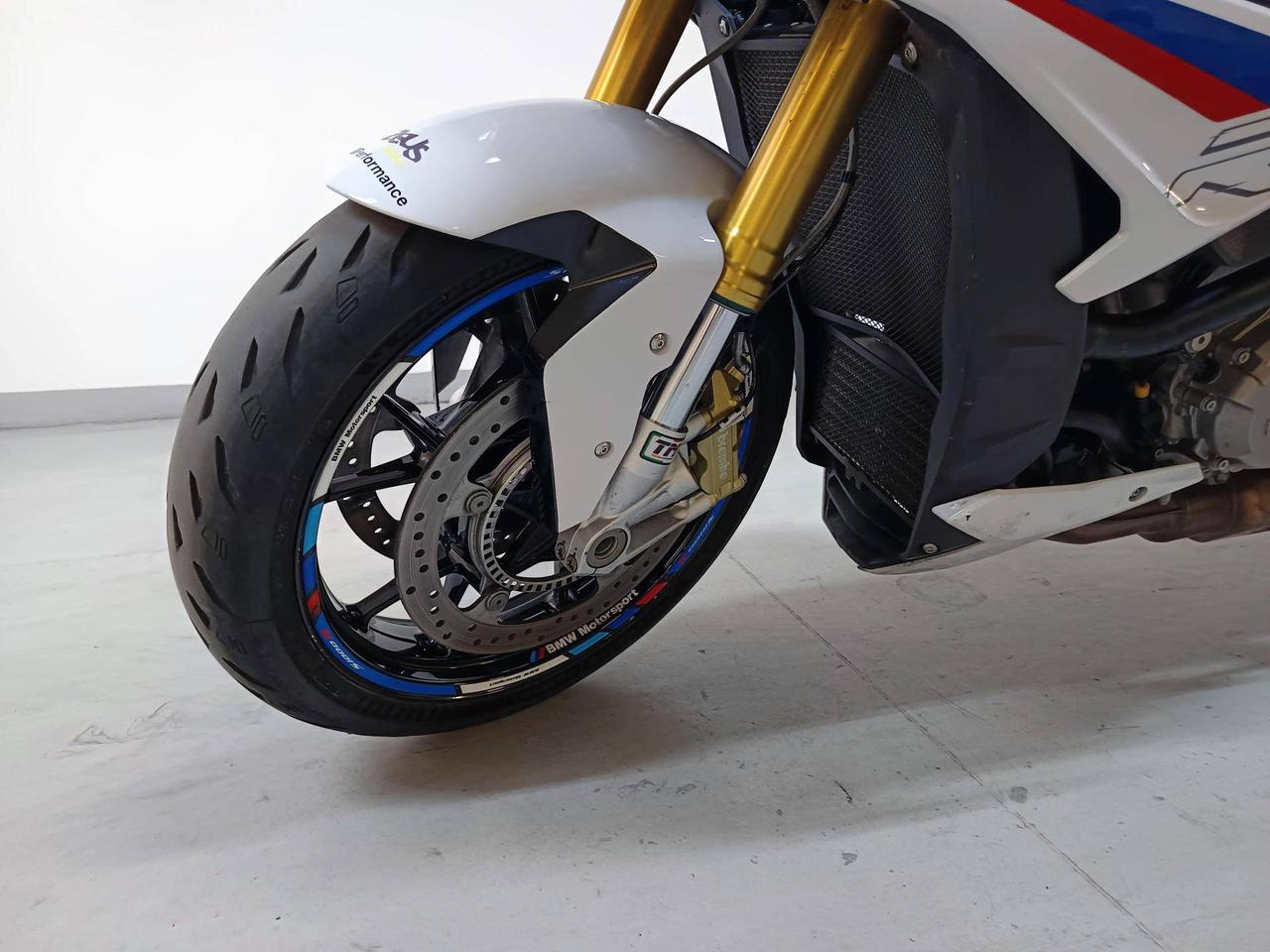 BMW S 1000 R Abs