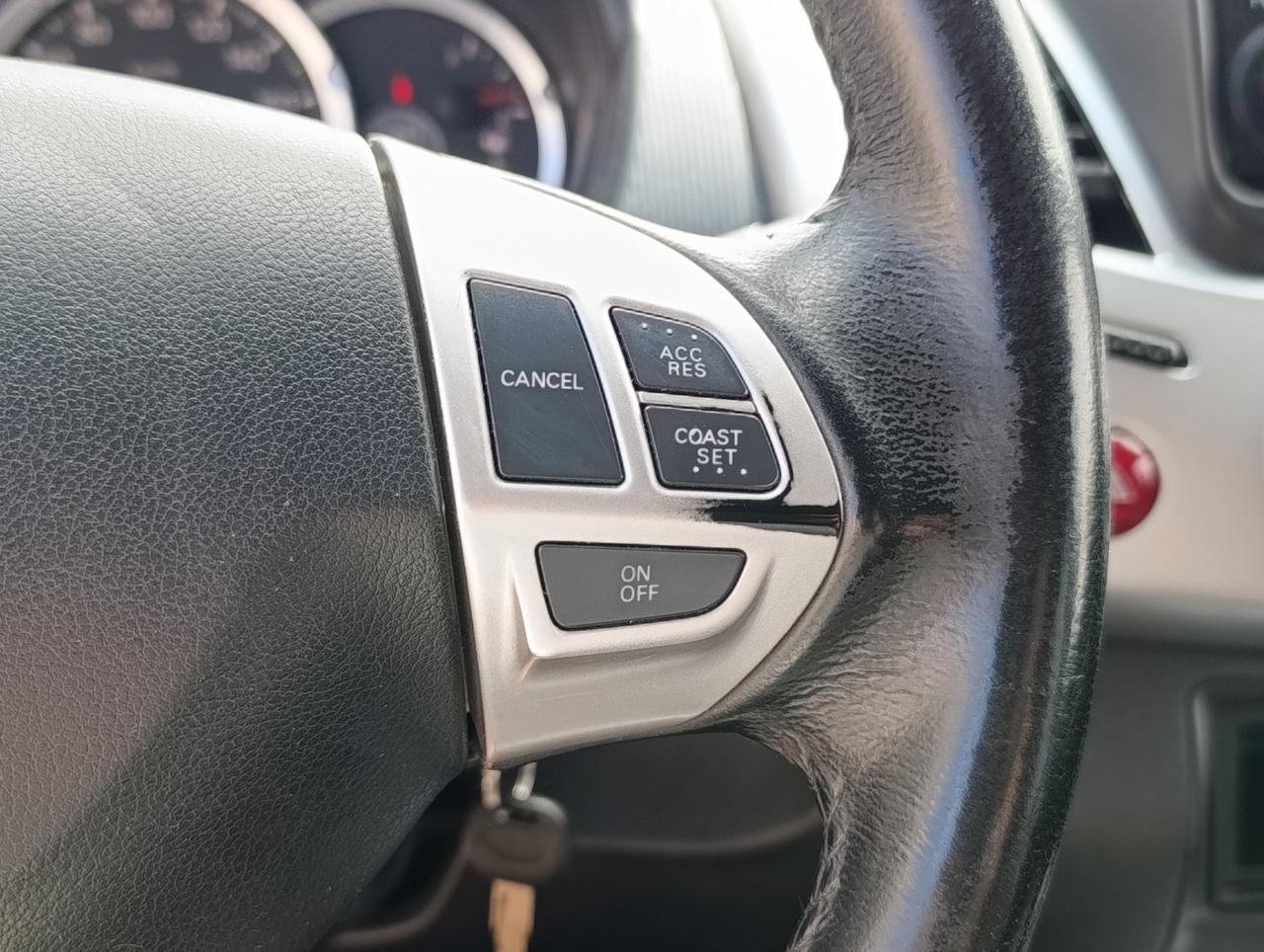 Mitsubishi L200 Double Cab L200 d.cab 2.5 di-d Intense Plus 178cv N1 E5