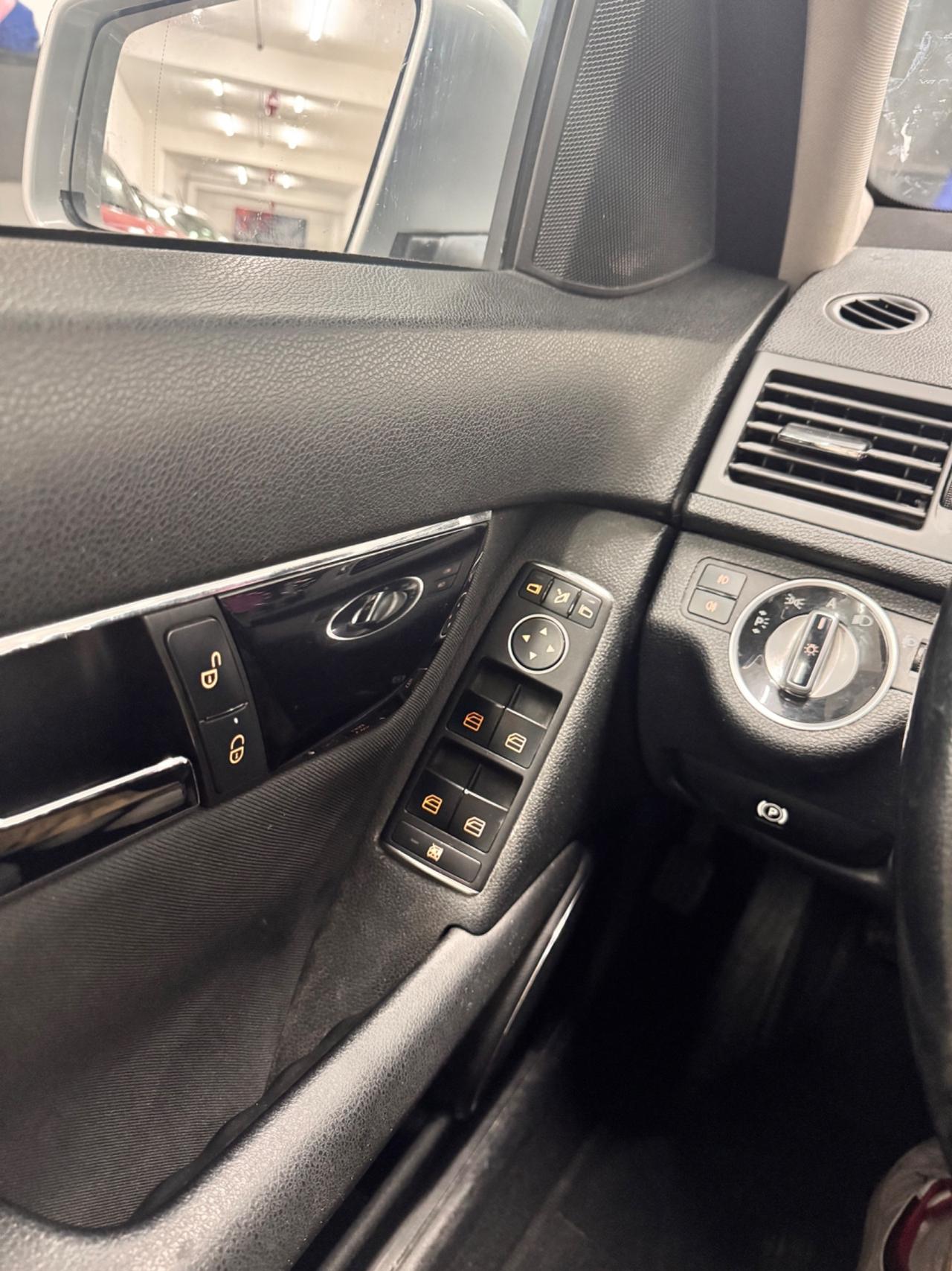 Mercedes C220 CDi 170 Cv Avantgarde 140.000 Km