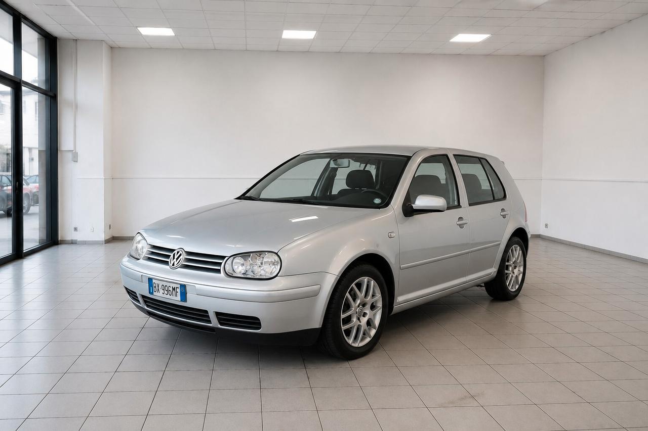 Volkswagen Golf 1.6/102 CV Highline AUTOMATICA OCCASIONE