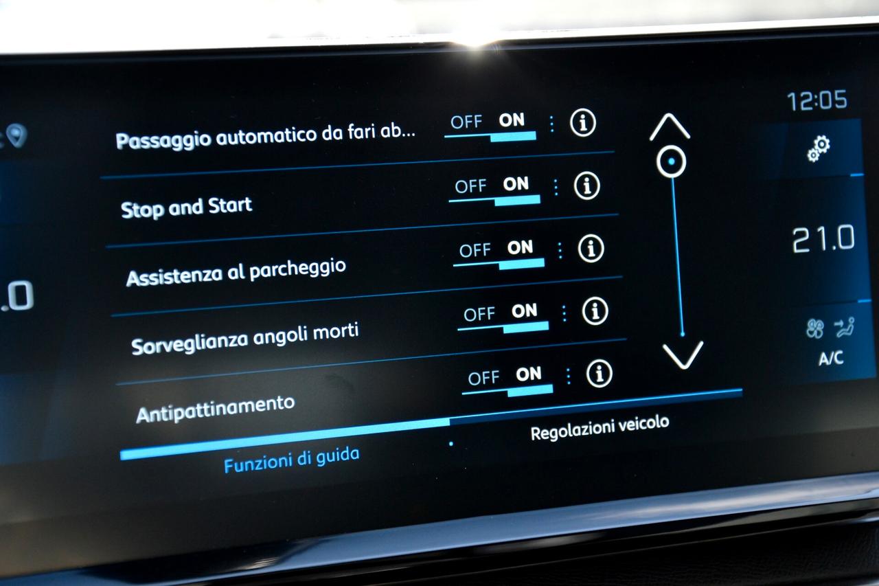 Peugeot 3008 BlueHDi 130 S&S EAT8 Allure