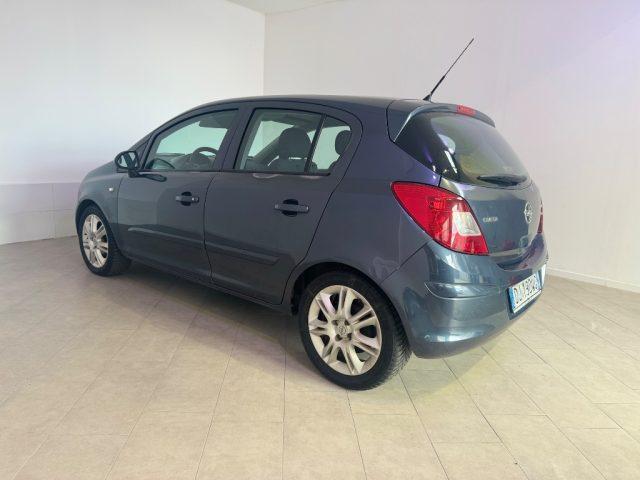 OPEL Corsa 1.2 5. porte Cosmo.
