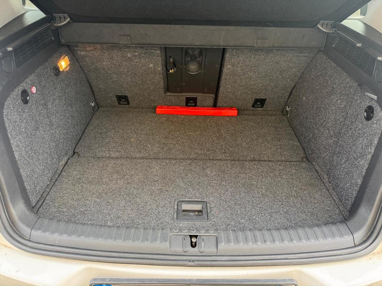 VW Tiguan 2.0 TDI 110 CV NEOPATEN GARANZIA 12 MESI