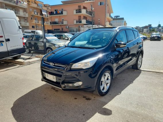 Ford Kuga 2.0 TDCI 140 CV 4WD Titanium