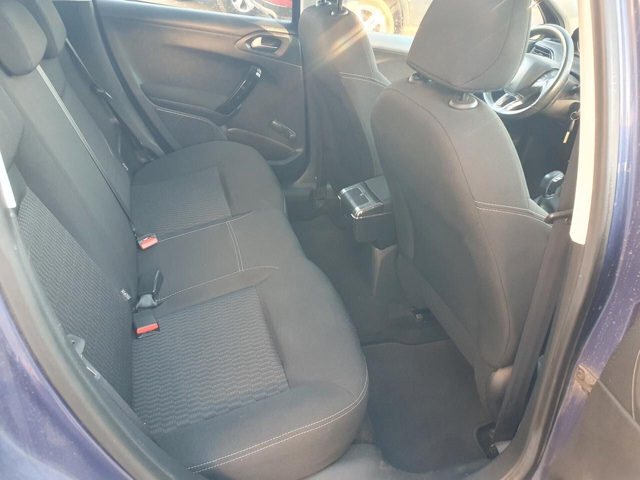 Peugeot 208 1.6hdi Allure neopatent 2016
