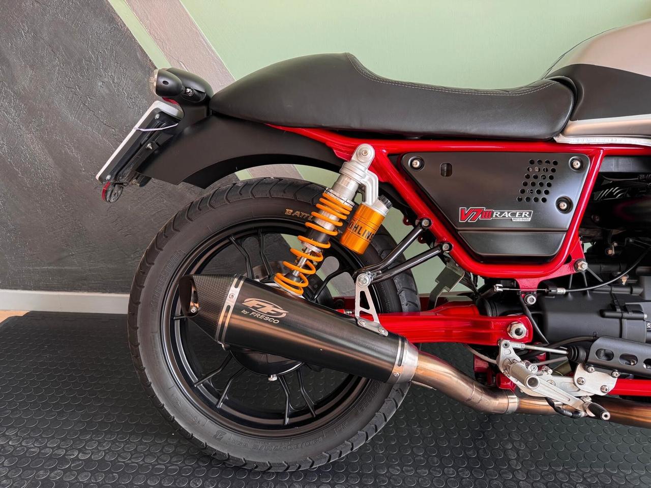 Moto Guzzi V7 III RACER Serie numerata n° 189