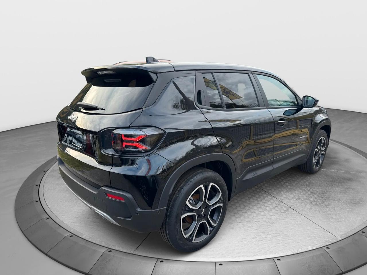 Jeep Avenger 1.2 Turbo MHEV 100cv DCT Summit