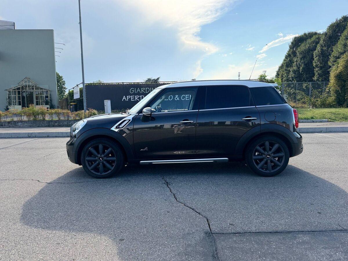 Mini Countryman 2.0 Cooper SD all4 E6
