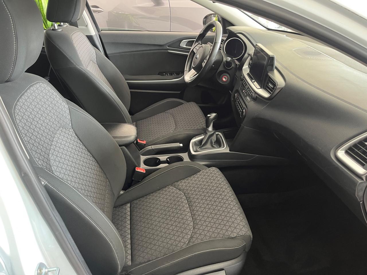 Kia Ceed Sportswagon 1.4 MPi GPL SW Business Class