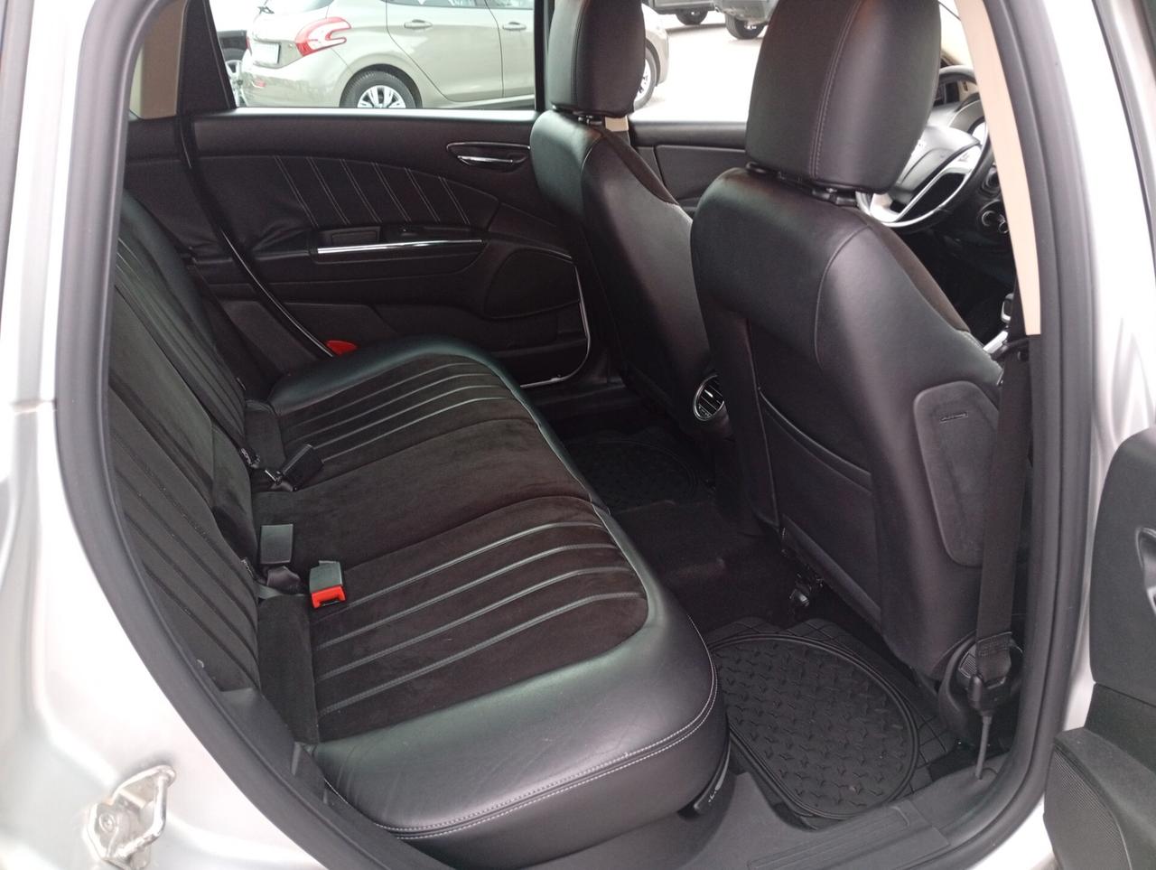 Lancia Delta 1.6 MJT DPF Platino