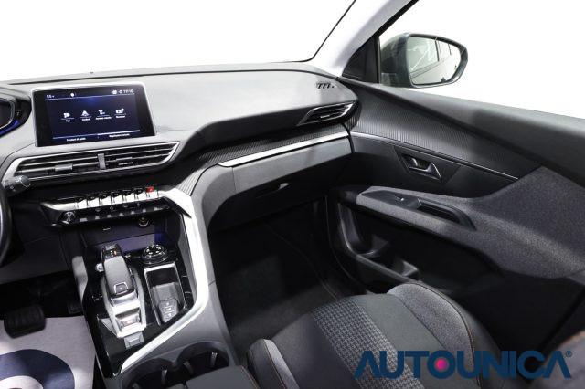 PEUGEOT 5008 BLUEHDI 130 S&S EAT8 ALLURE 7 POSTI