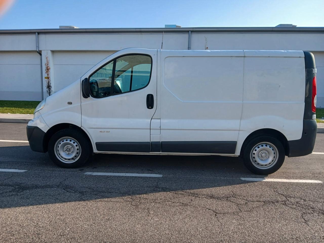 Nissan Primastar 2.0