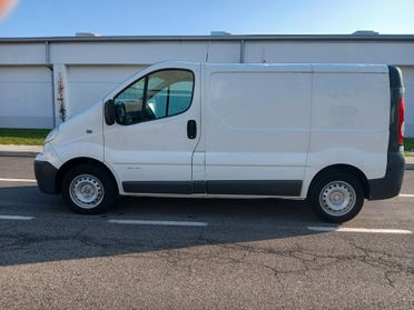 Nissan Primastar 2.0