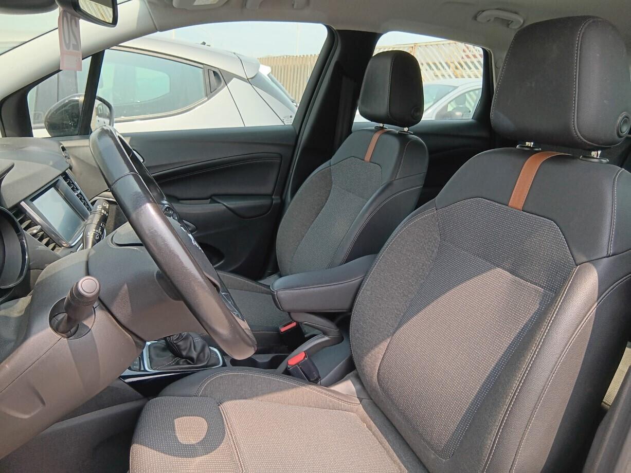 Opel Crossland Elegance 1.2 benzina ( 110 cv)