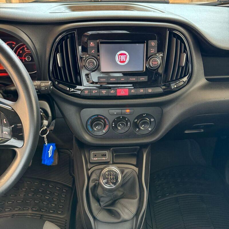 FIAT DOBLO' 1.6mjt 105cv AUTOCARRO 5 POSTI