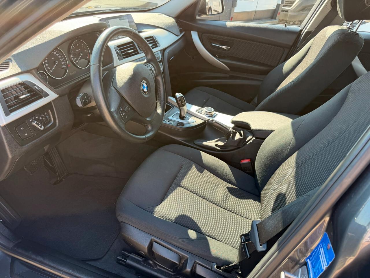 Bmw 320d Touring Business Advantage aut.