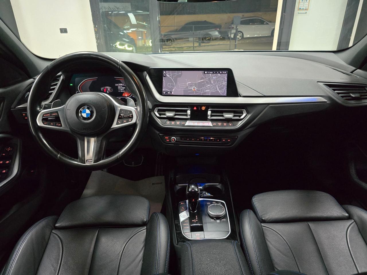 Bmw 118 118d 5p. Msport