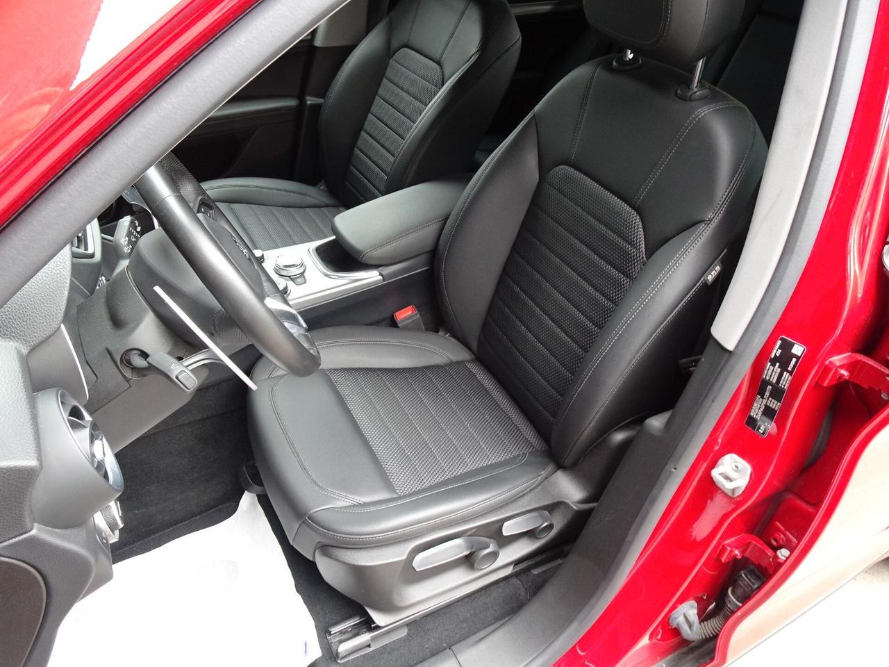 Alfa Romeo Stelvio 2.2 Turbodiesel 190 CV AT8 RWD Sprint