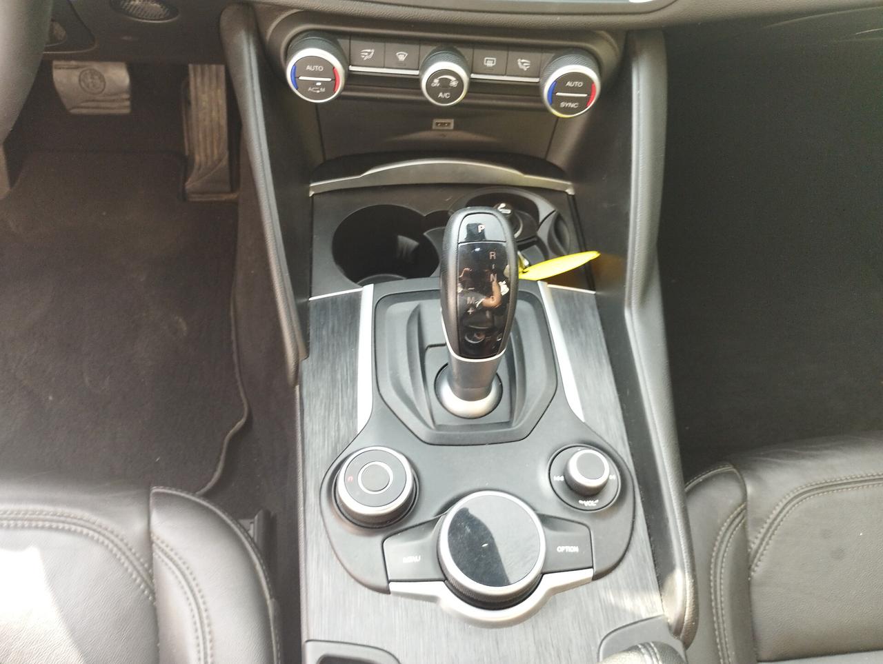 Alfa Romeo Giulia 2.2 Turbodiesel 190 CV AT8 Super