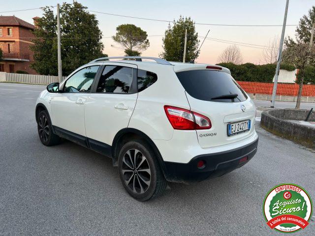 NISSAN Qashqai 2.0 dCi DPF n-tec 4X4 Tetto Navi