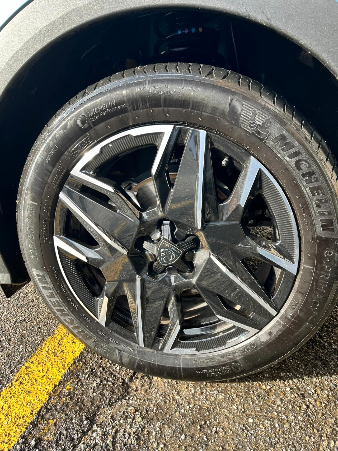 Peugeot 3008 Hybrid 145 e-DCS6 GT