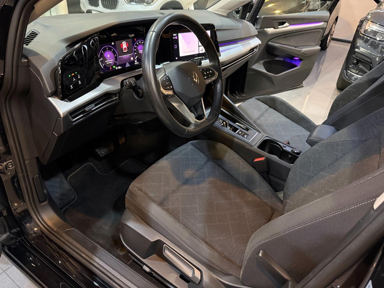 Volkswagen Golf VIII 2023 2.0 tdi Life 115cv dsg