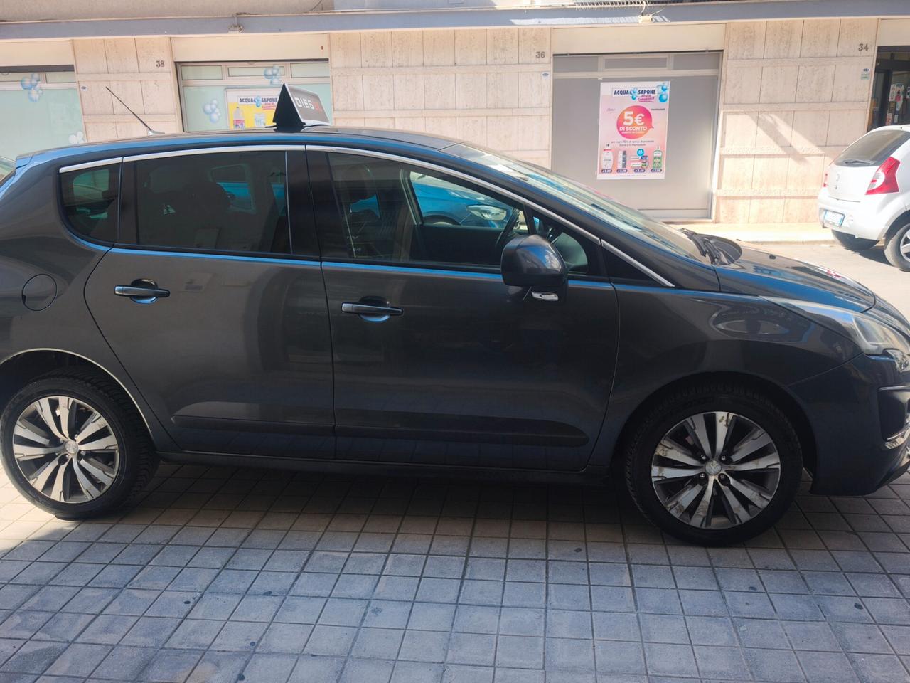 Peugeot 3008 1.6 HDi 115CV Allure 2014