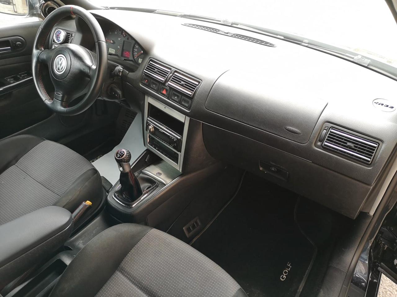 VOLKSWAGEN Golf 1.9 TDI 130 CV 5p.