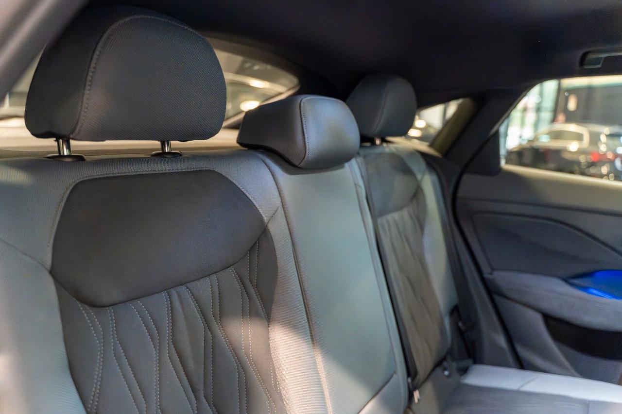 Audi Q3 SPB 35 TDI SLINE/TETTO/20'' IVAESP