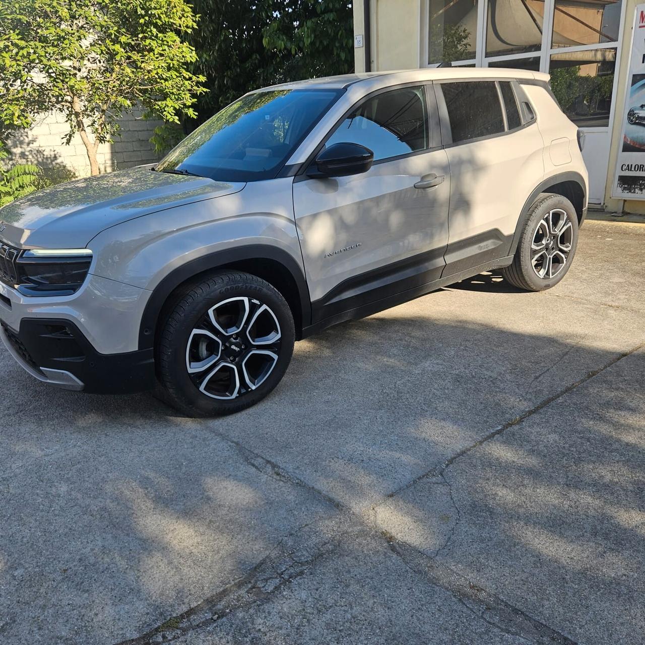 Jeep Avenger 1.2 Turbo 100CV Summit 2025 km 22000