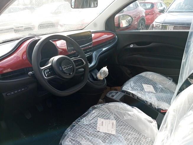 Fiat 500 Berlina Hybrid Torino