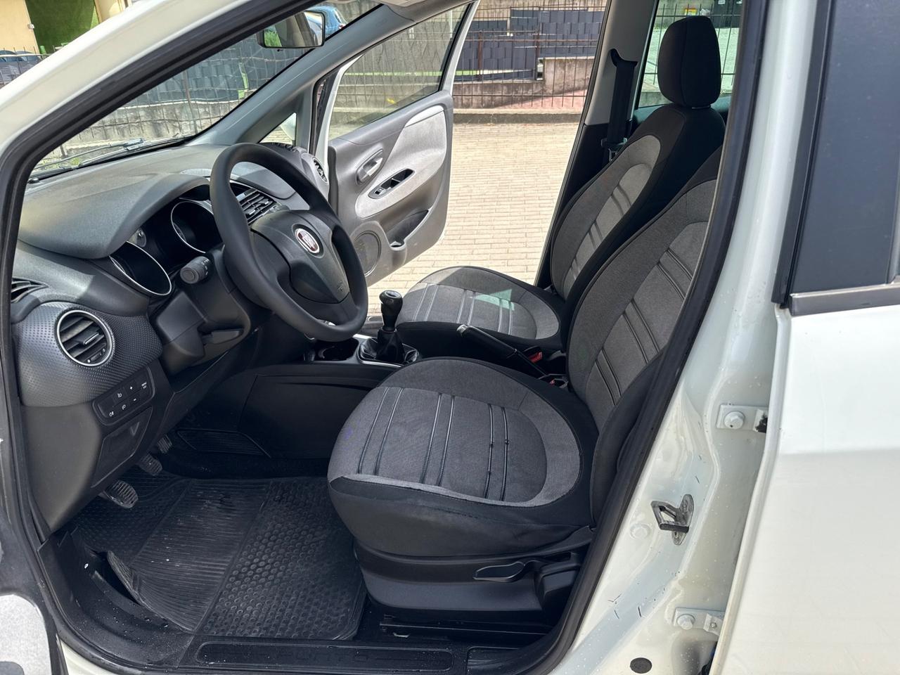 Fiat Punto Evo 1.3 Mjt 75 CV van con i posti