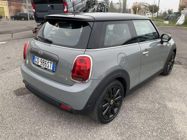 MINI Cooper SE L