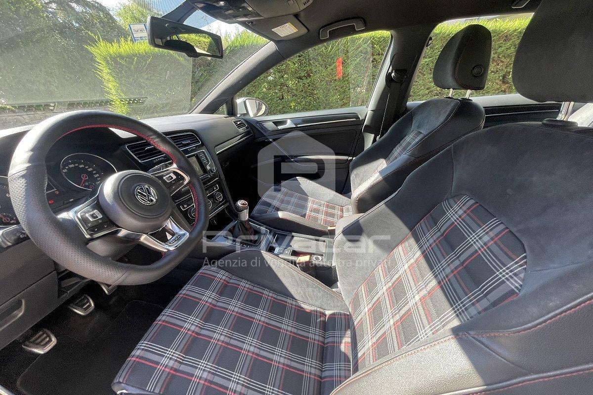 VOLKSWAGEN Golf GTI Performance 2.0 TSI 5p. BlueMotion Technology