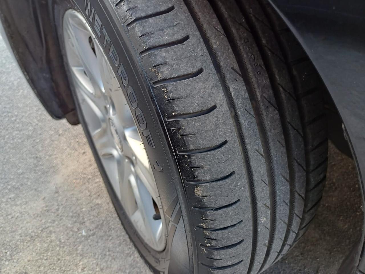 Bmw Serie 1 PERFETTA 2.0 116d - 2011