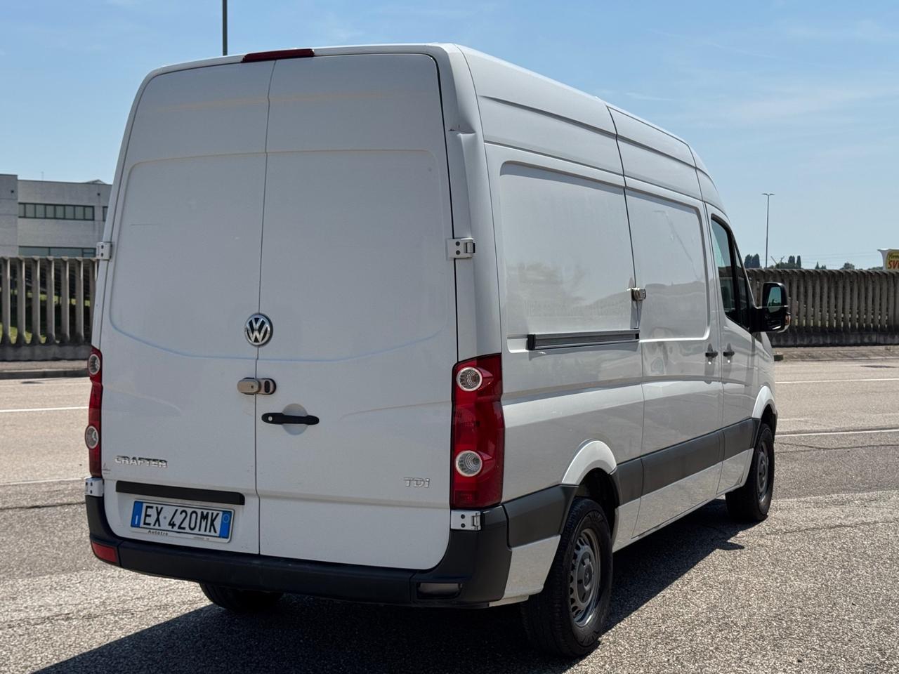 Volkswagen Crafter 2.0TDI 110cv L3H2 Euro5