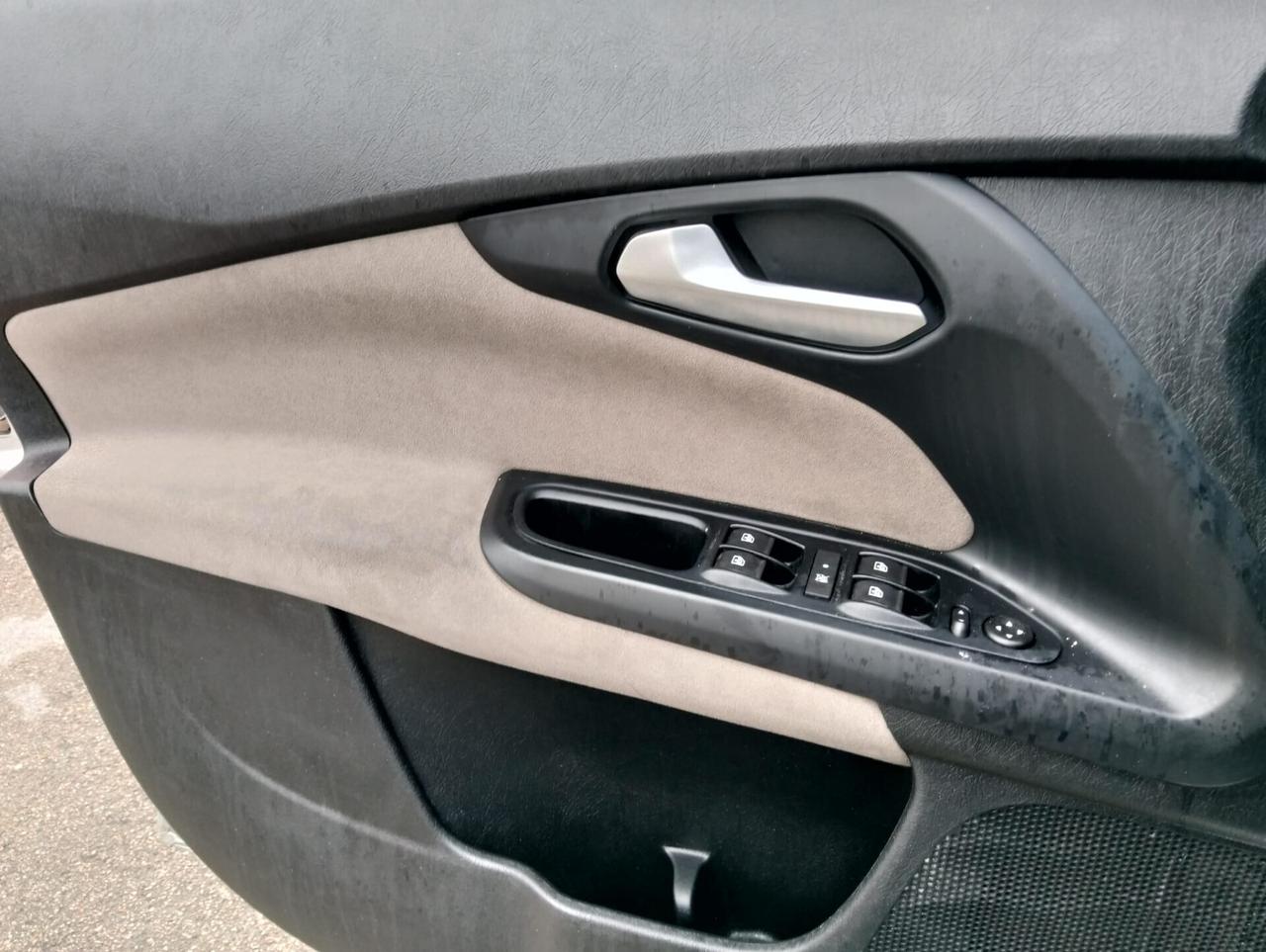 Fiat Tipo 1.6 Mjt S&S DCT SW Lounge 2017