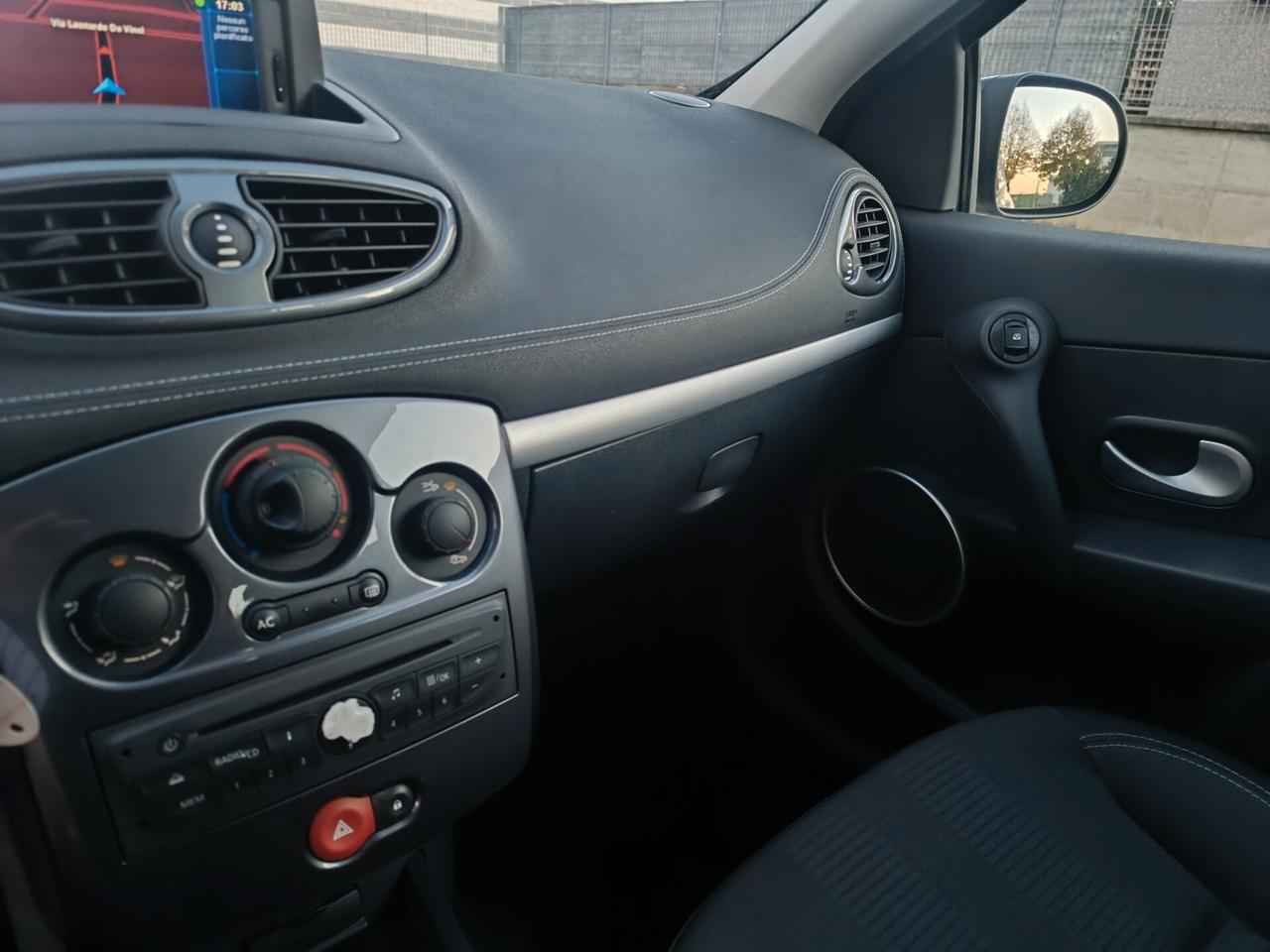 Renault Clio 1.2 benzina SOLAMENTE 69.000 KM