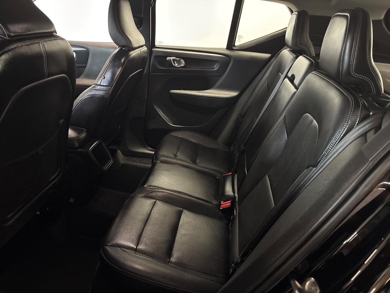 Volvo XC40 D4 AWD Geartr.*CERTIFICATA*FULL OPT.*