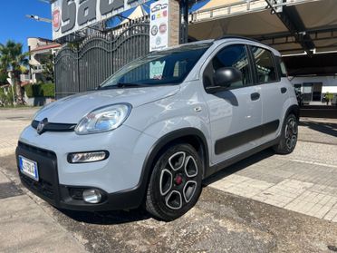 Fiat Panda 1.0 FireFly S&S Hybrid City Cross