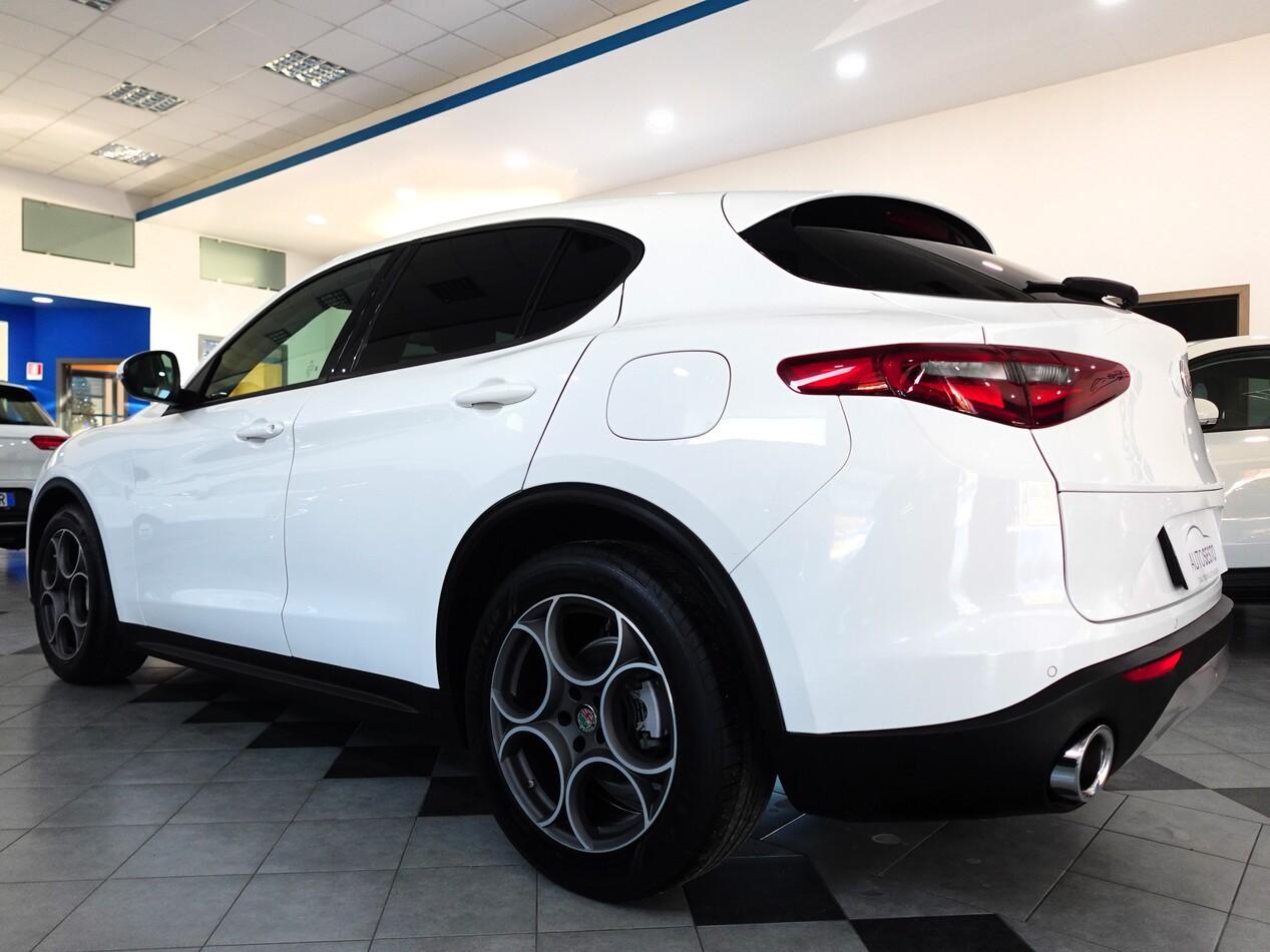 Alfa Romeo Stelvio 2.2 MJT 160 CV AT8 RW SPORT TECH