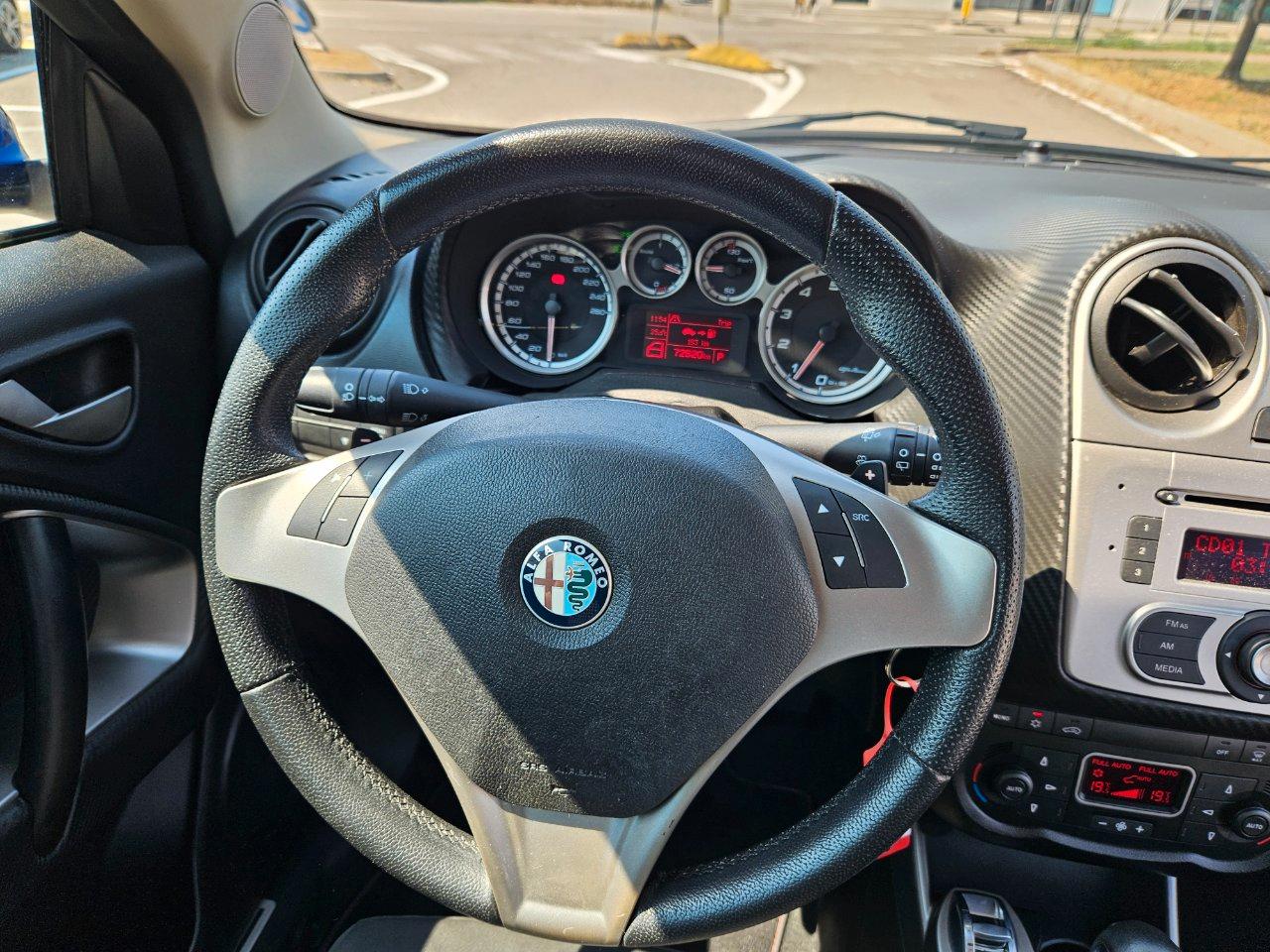 Alfa Romeo MiTo 1.4 tb m.air Distinctive sport pack tct