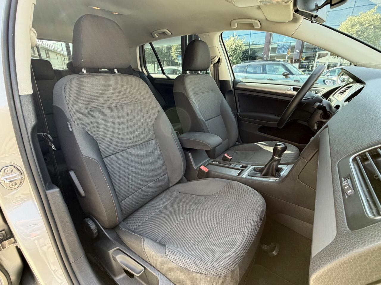 Volkswagen Golf 1.6 TDI BlueMotion - GARANZIA