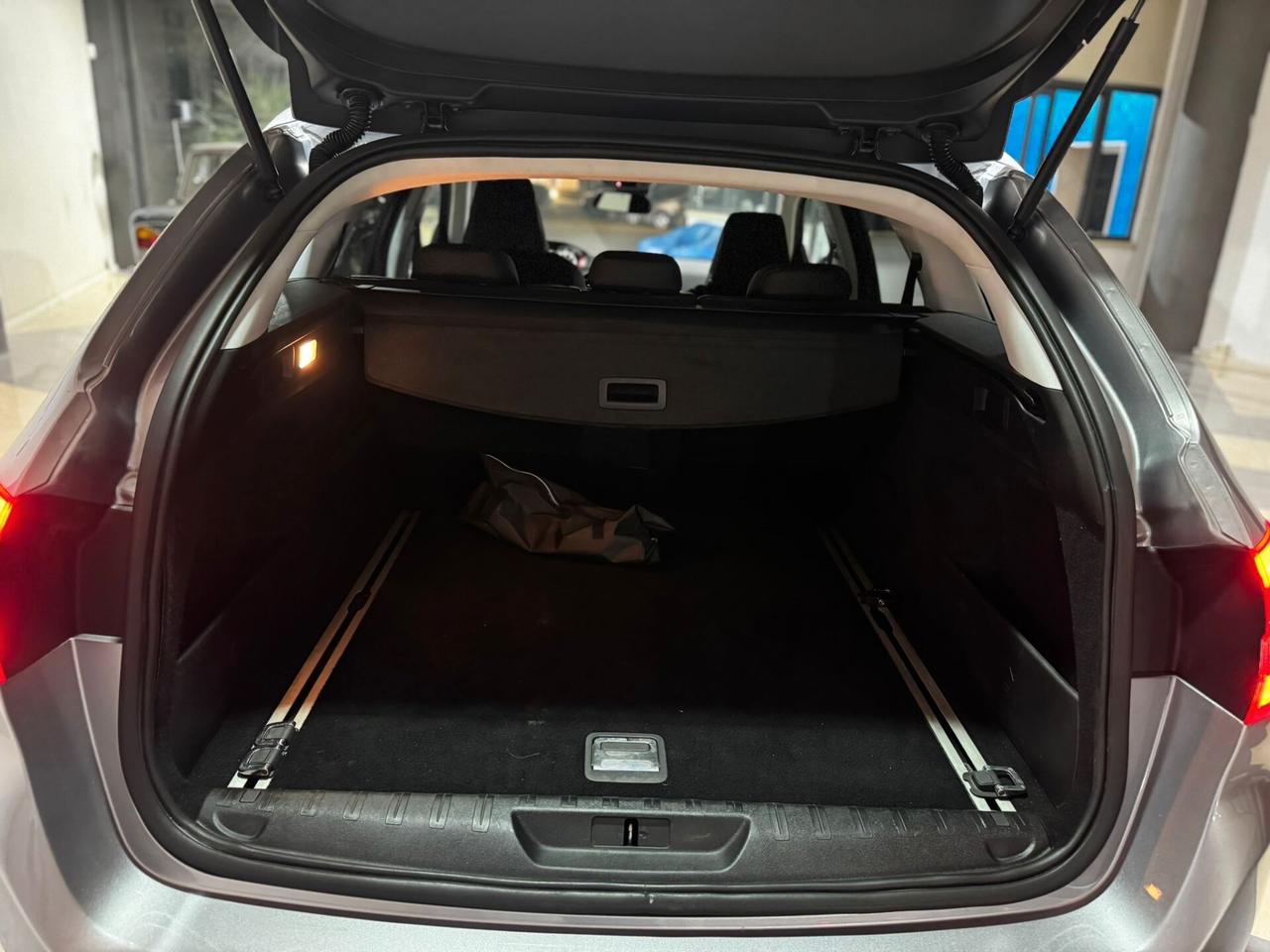 Peugeot 308 BlueHDi 120 S&S EAT6 SW GT Line