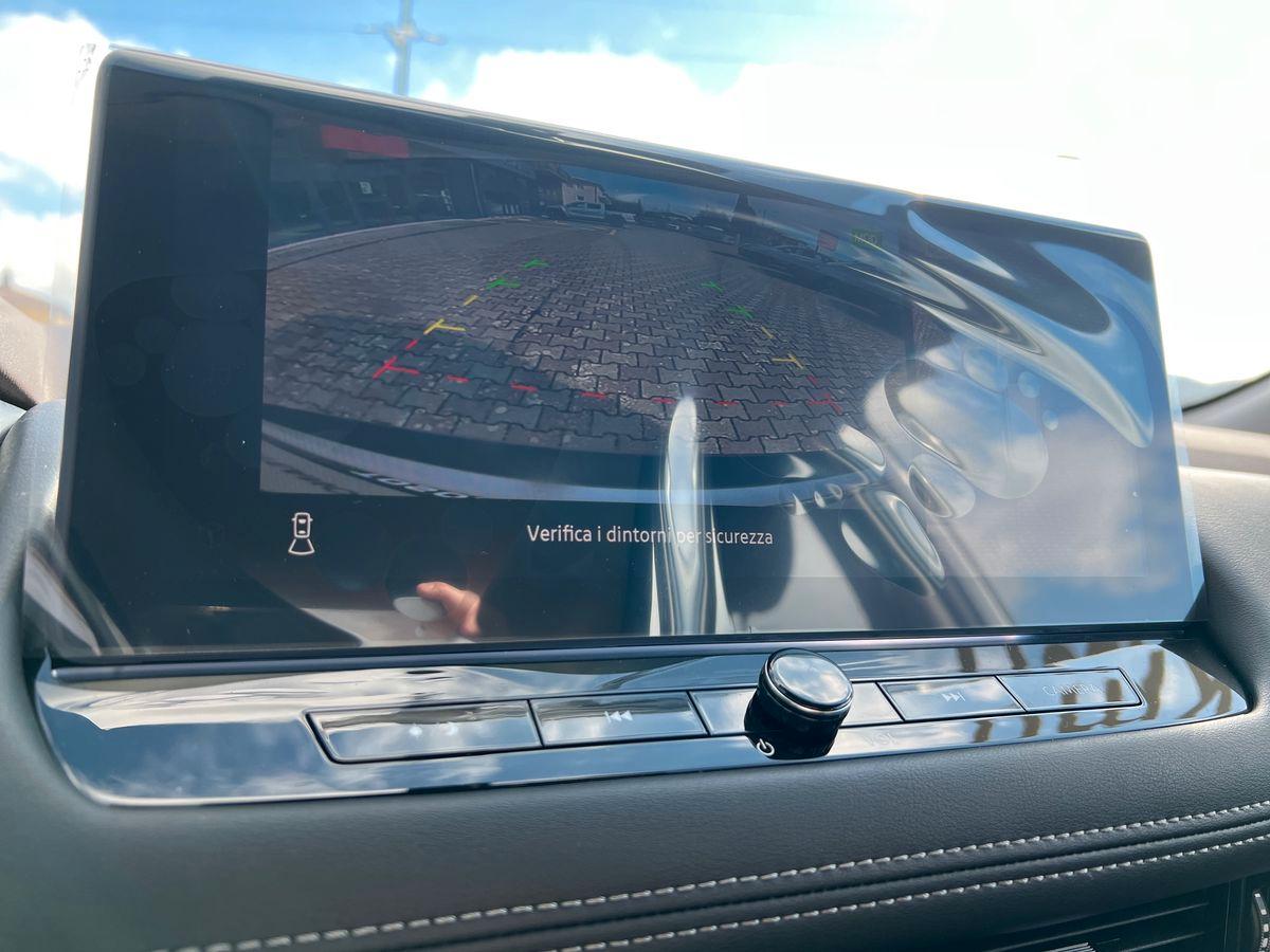 NISSAN X-TRAIL ACENTA e-POWER 2WD